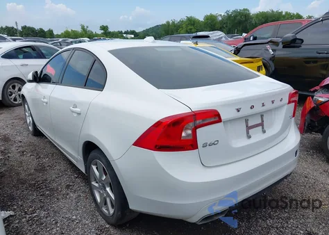 2015 Volvo S60 T5 from USA, damaged, VIN YV140MFJ1F1345575